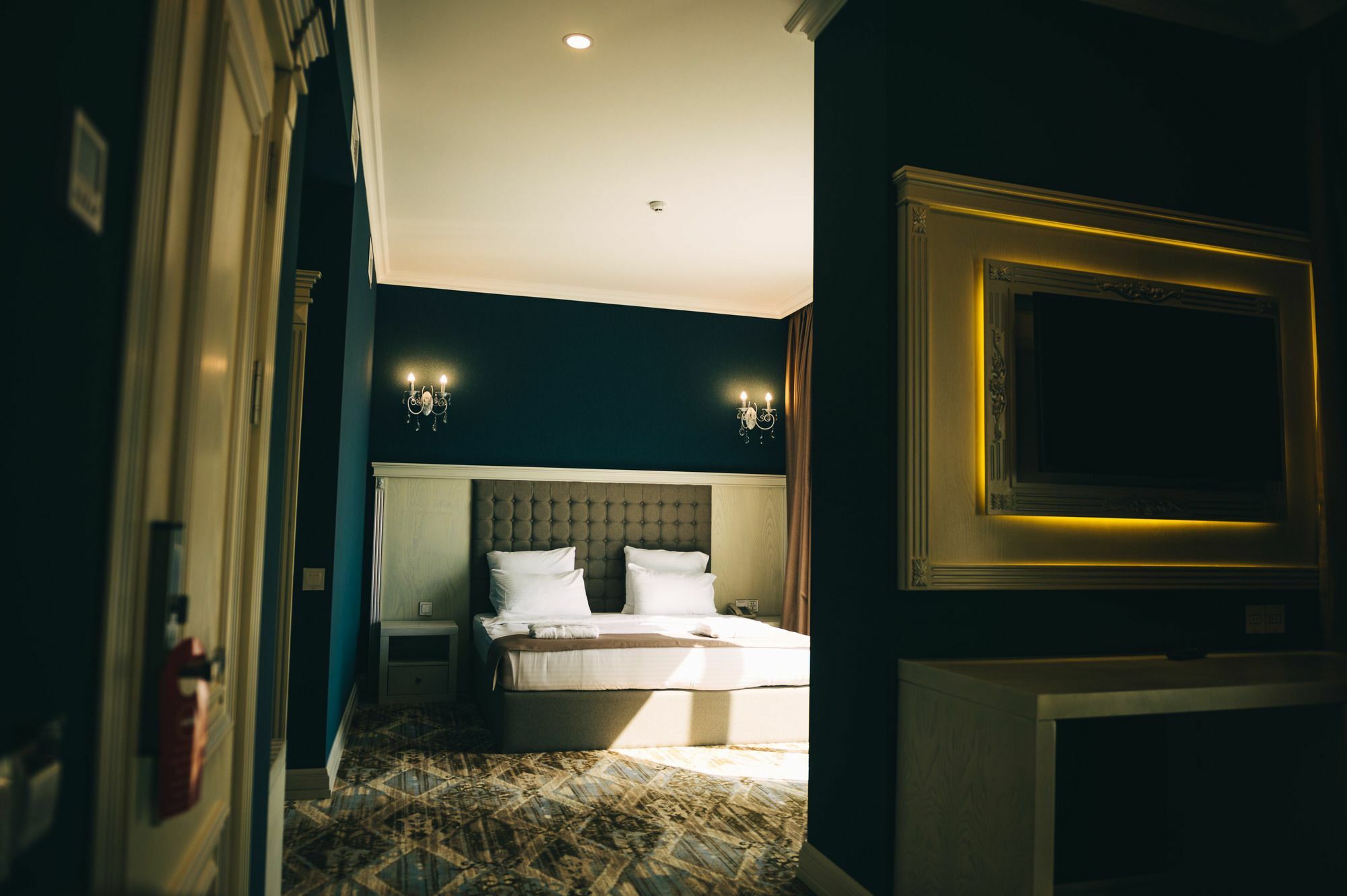 Emerald Suite Hotel Baku Exteriör bild